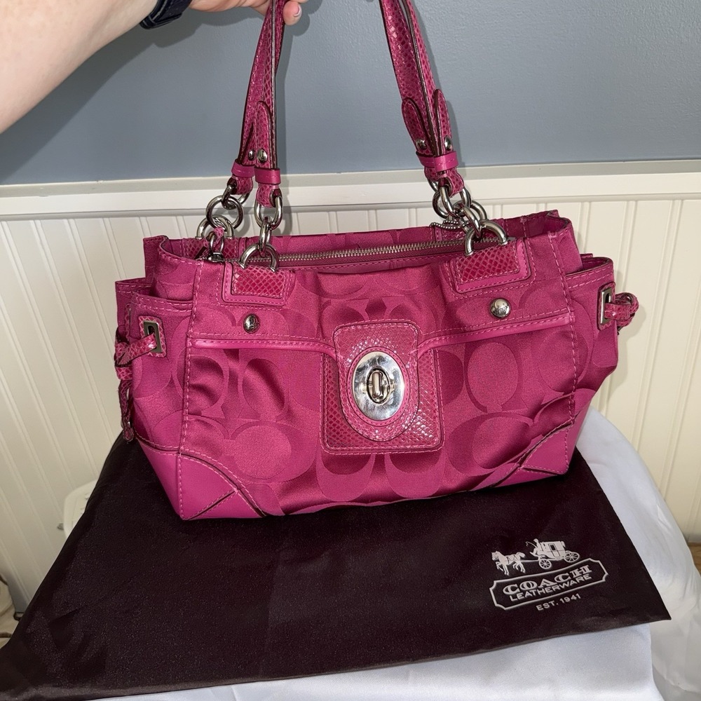 COACH Peyton Tote Bag Purse Signature Hot Pink Y2K Snakeskin Embossed Leather - Picture 16 of 16